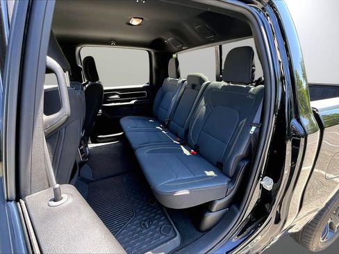 Used 2023 RAM 1500 Big Horn RWD image 21