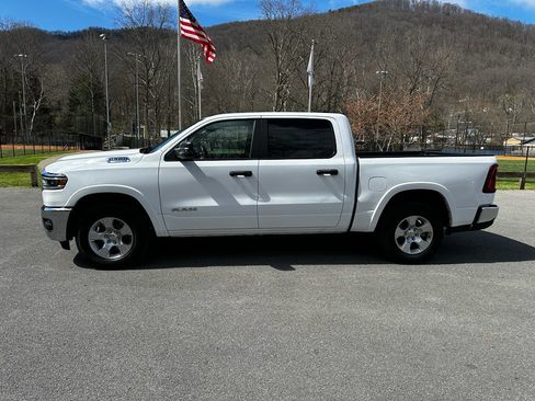 Used 2025 RAM 1500 Big Horn image 7