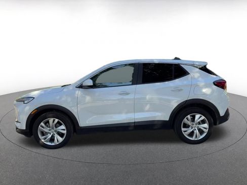 Used 2025 Buick Encore GX Preferred image 9
