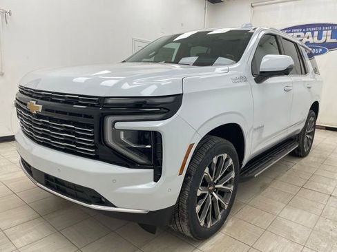 New 2026 Chevrolet Tahoe High Country w/ Sun And Tow Package image 18