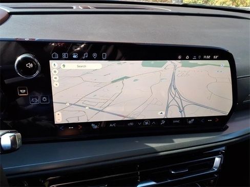 New 2026 Chevrolet Traverse LT w/ Driver Confidence Package image 21