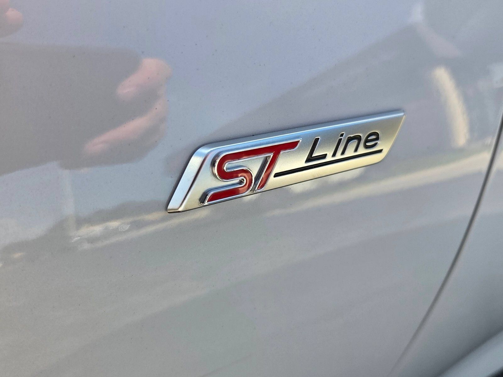Used 2026 Ford Escape ST-Line FWD image 17