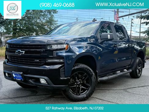 Used 2020 Chevrolet Silverado 1500 LT Trail Boss AWD/4WD image 1