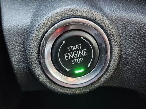 Used 2021 Chevrolet TrailBlazer LT w/ Convenience Package image 8