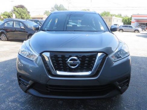 Used 2018 Nissan Kicks SV FWD image 5
