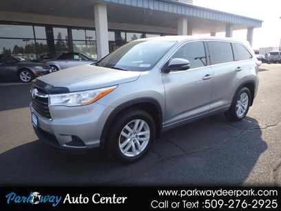 Used 2014 Toyota Highlander LE