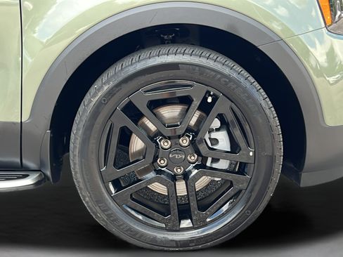Certified 2025 Kia Telluride EX X-Line AWD/4WD image 27