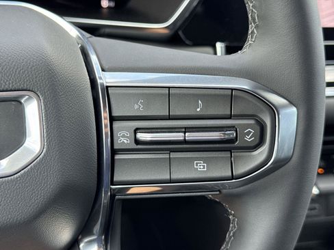 New 2026 GMC Canyon Elevation RWD image 10
