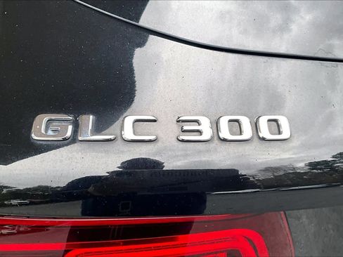 Used 2022 Mercedes-Benz GLC 300 image 9