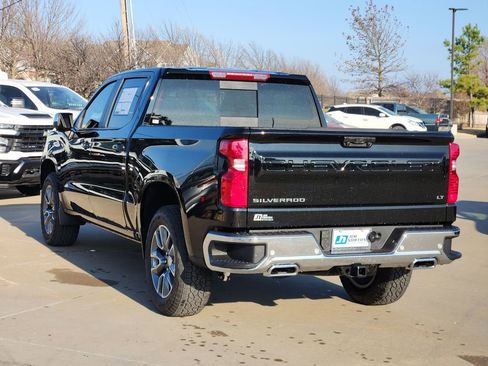 New 2026 Chevrolet Silverado 1500 LT image 3