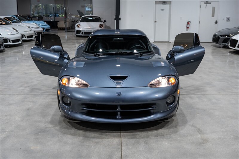 Used 2000 Dodge Viper GTS RWD image 34