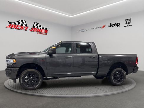 Used 2024 RAM 2500 Big Horn w/ Night Edition AWD/4WD image 2