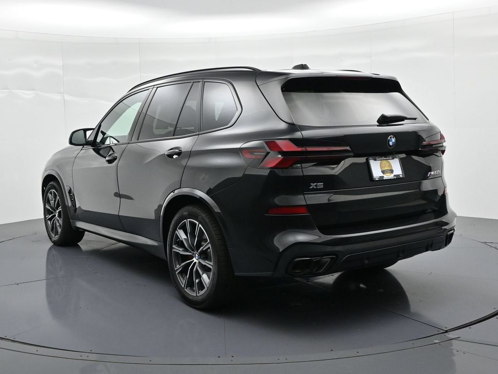 Used 2024 BMW X5 M60i AWD/4WD image 8