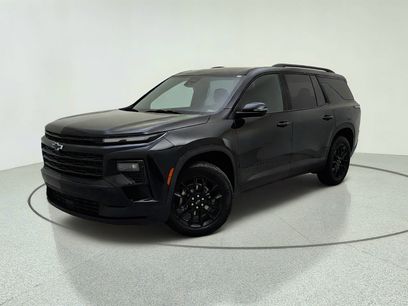 Used 2024 Chevrolet Traverse LT w/ Midnight/Sport Edition