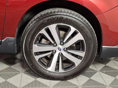 Used 2018 Subaru Outback 2.5i Limited AWD/4WD image 11