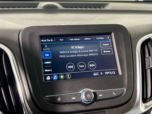 Used 2019 Chevrolet Equinox LT image 28