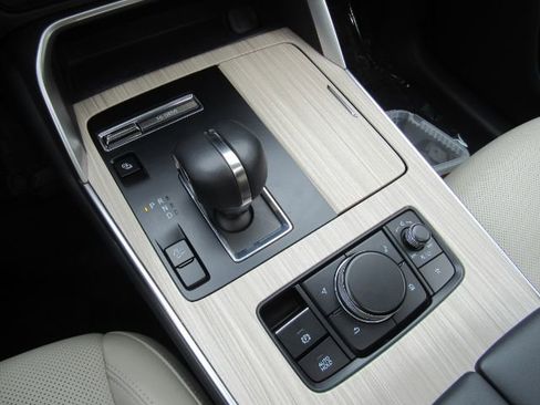 Used 2024 MAZDA CX-90 Plug-In Hybrid w/ Preferred image 37