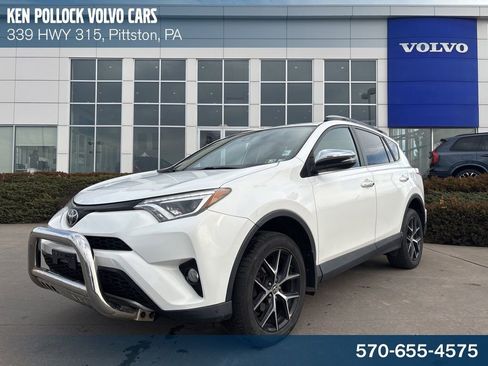 Used 2017 Toyota RAV4 SE w/ Power Special Value Package image 1