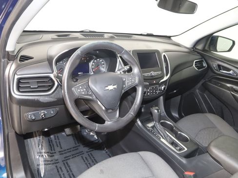 Used 2020 Chevrolet Equinox LT FWD image 24