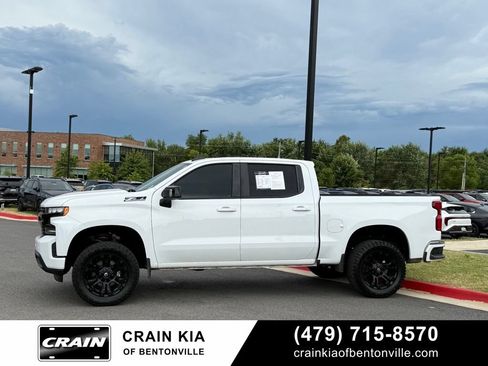Used 2019 Chevrolet Silverado 1500 RST AWD/4WD image 4