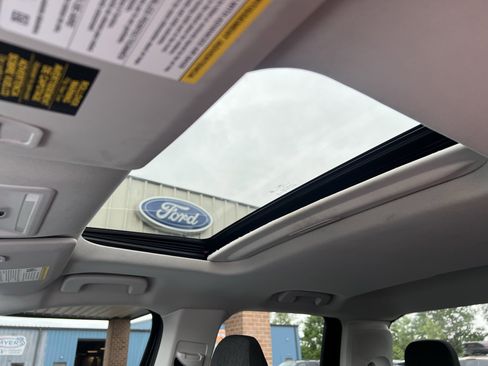 Used 2024 Ford Maverick XLT w/ XLT Luxury Package FWD image 41