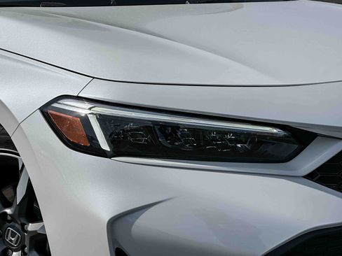 New 2026 Honda Civic Sport Touring image 4