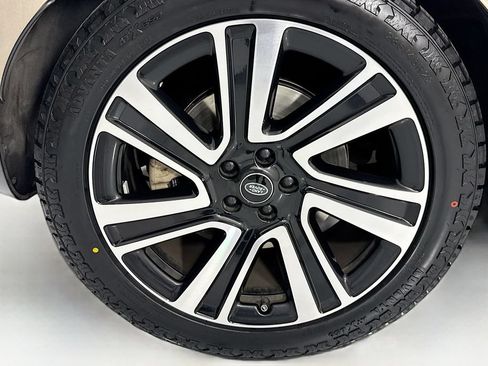 Used 2023 Land Rover Range Rover SE AWD/4WD image 33