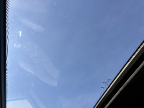 Certified 2024 BMW X5 xDrive40i w/ M Sport Package image 28