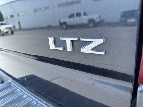 Certified 2024 Chevrolet Silverado 2500 LTZ w/ LTZ Plus Package AWD/4WD image 32