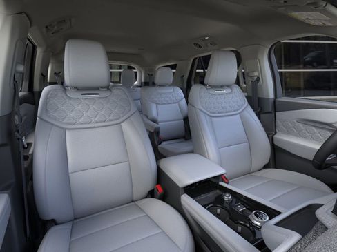 New 2026 Ford Explorer Platinum w/ LUX Leather Package image 10