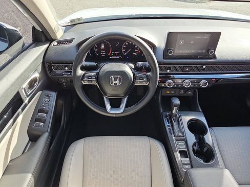 Certified 2024 Honda Civic EX-L image 11