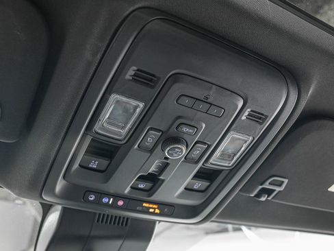 Used 2023 Chevrolet Tahoe High Country w/ Premium Package 2 image 25