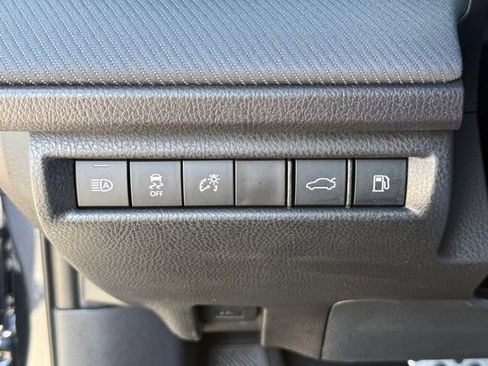 Used 2026 Toyota Camry SE w/ Convenience Package FWD image 25