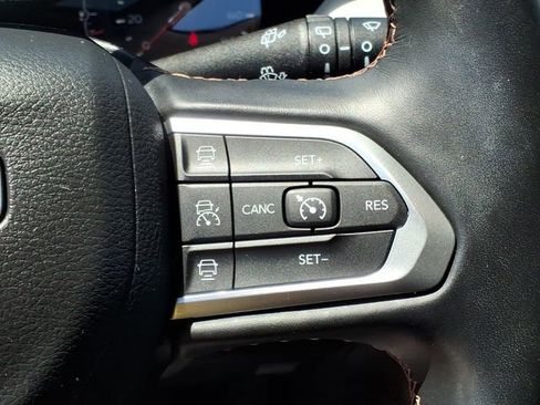 Used 2022 Jeep Compass Limited AWD/4WD image 25
