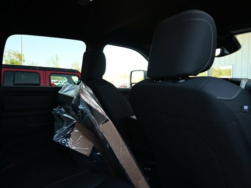 New 2026 RAM 2500 Tradesman AWD/4WD image 23