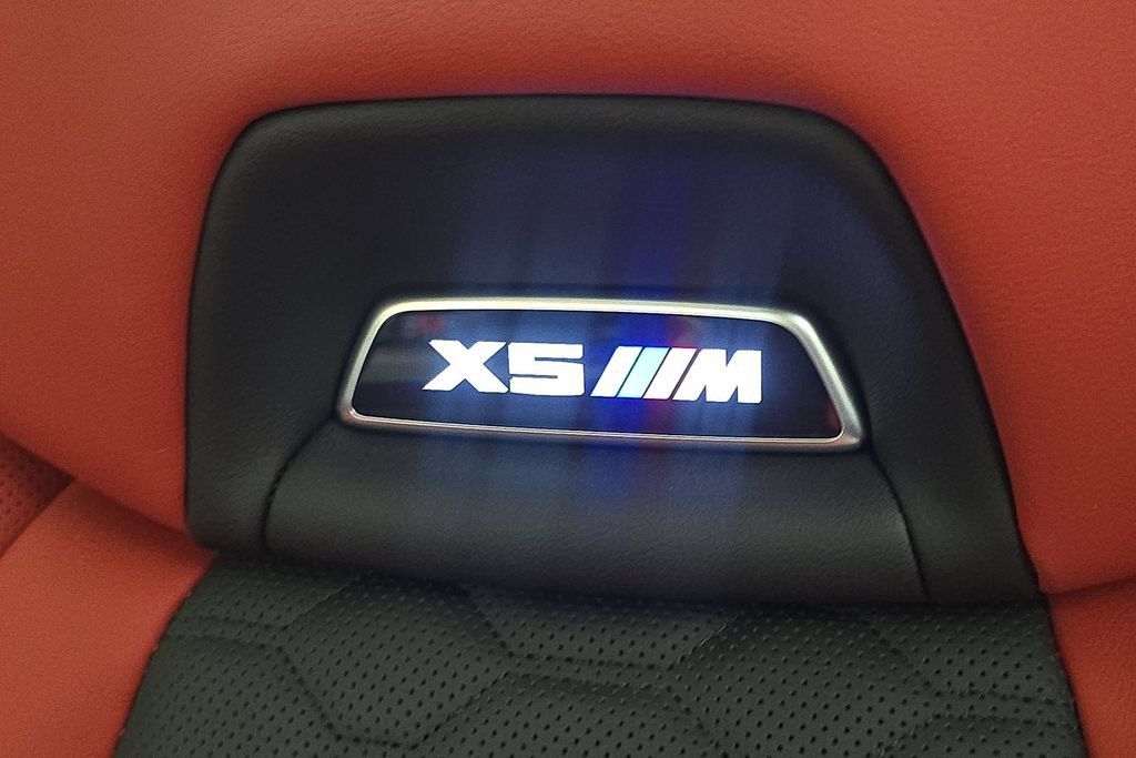 Used 2021 BMW X5 M w/ Competition Package AWD/4WD image 29