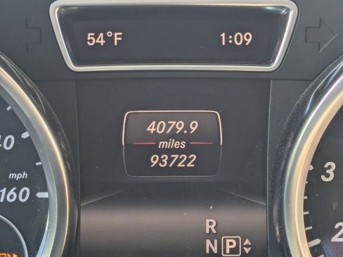 Used 2014 Mercedes-Benz ML 350 4MATIC image 13