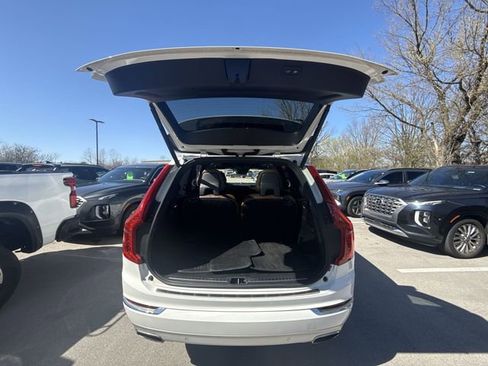 Used 2018 Volvo XC90 T6 Inscription w/ Convenience Package image 24