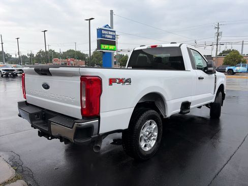 New 2026 Ford F250 XLT w/ FX4 Off-Road Package AWD/4WD image 15