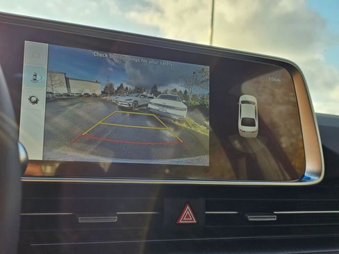 New 2025 Hyundai Ioniq 6 SEL image 24