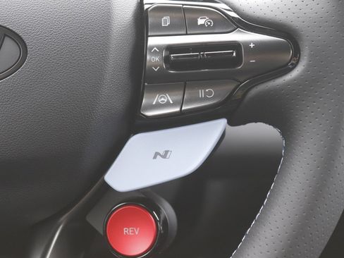 New 2025 Hyundai Elantra N image 19