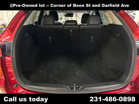 Used 2018 MAZDA CX-5 Touring w/ Preferred Equipment Package AWD/4WD image 24