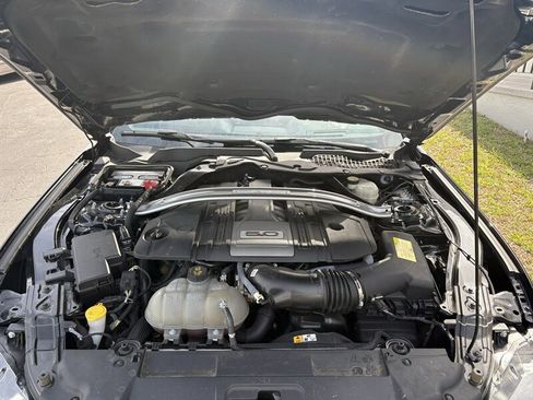 Used 2018 Ford Mustang GT Premium w/ GT Performance Package image 21