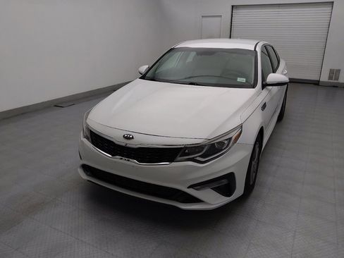 Used 2020 Kia Optima LX image 15