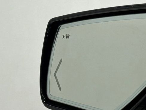 Used 2020 GMC Yukon XL SLT w/ Open Road Package RWD image 10