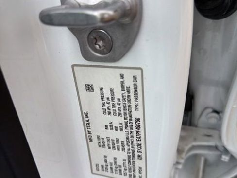 Used 2023 Tesla Model 3 Standard Range image 11