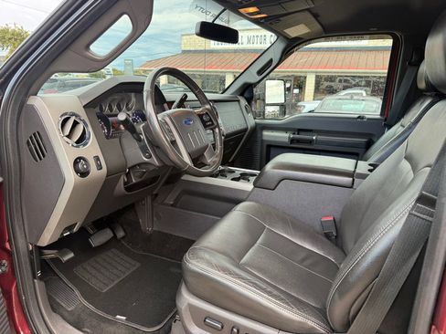 Used 2012 Ford F350 Lariat image 16