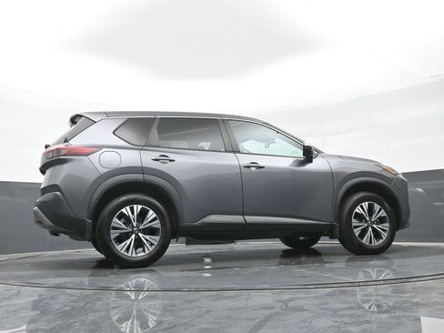 Used 2022 Nissan Rogue SV AWD/4WD image 40