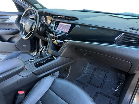 Used 2020 Cadillac XT6 Sport image 25