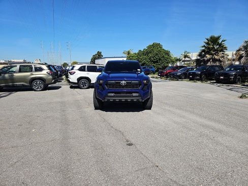 Used 2024 Toyota Tacoma TRD Off-Road w/ TRD Off Road Upgrade Package image 2